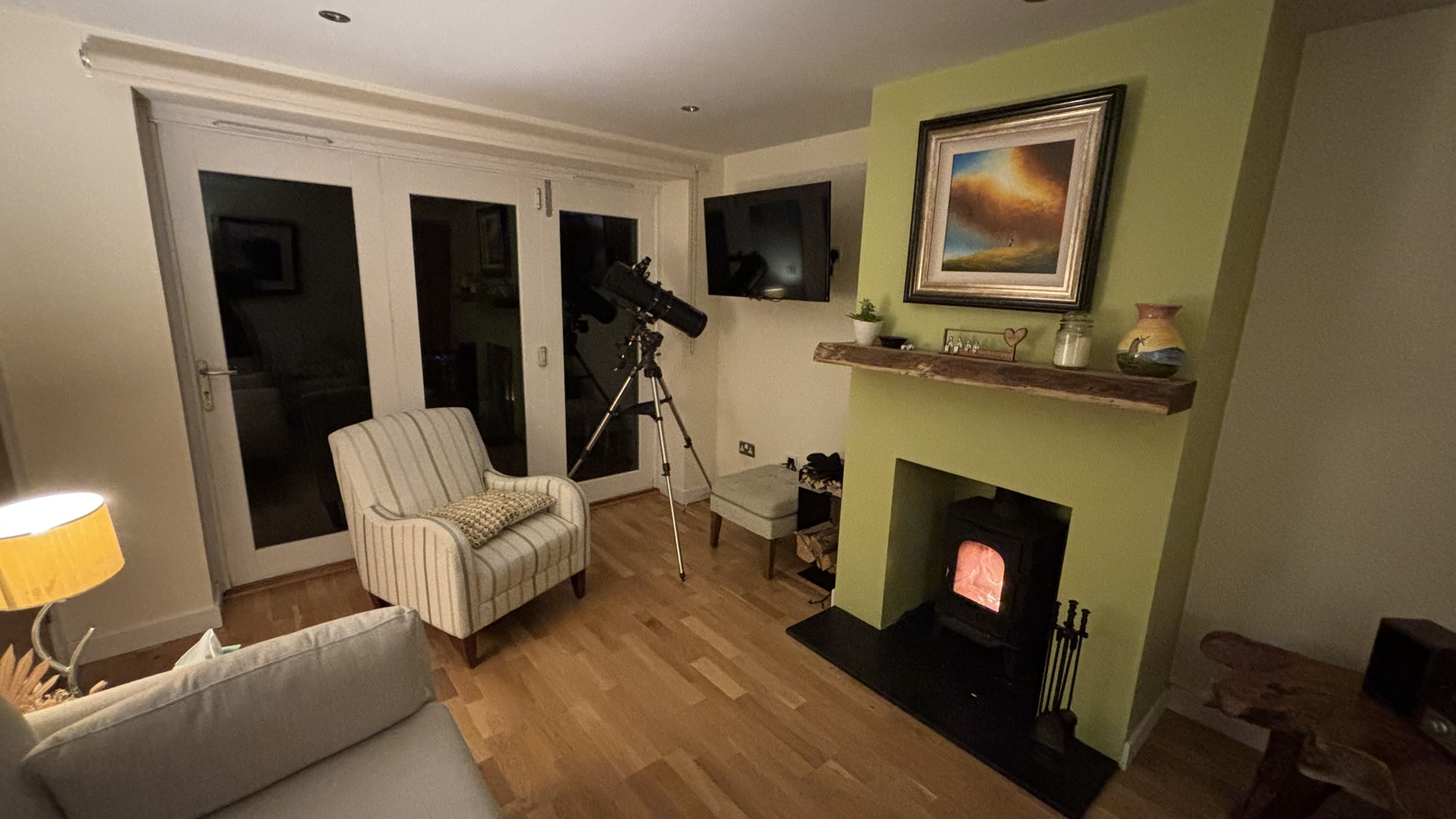Basement conversion snug room