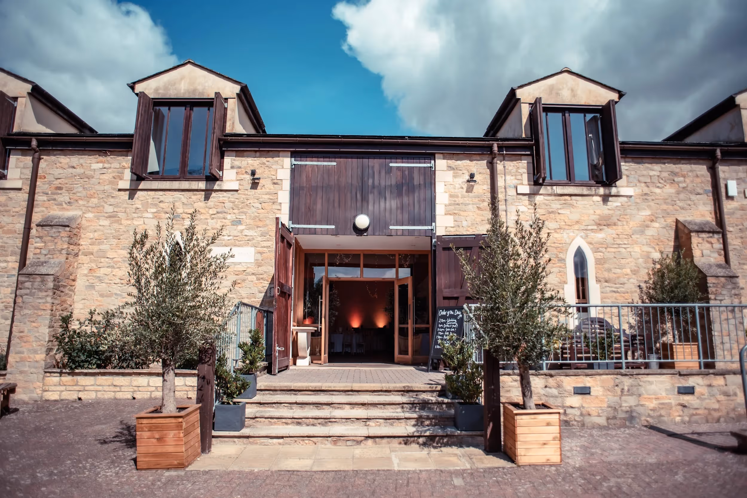 Worton Hall