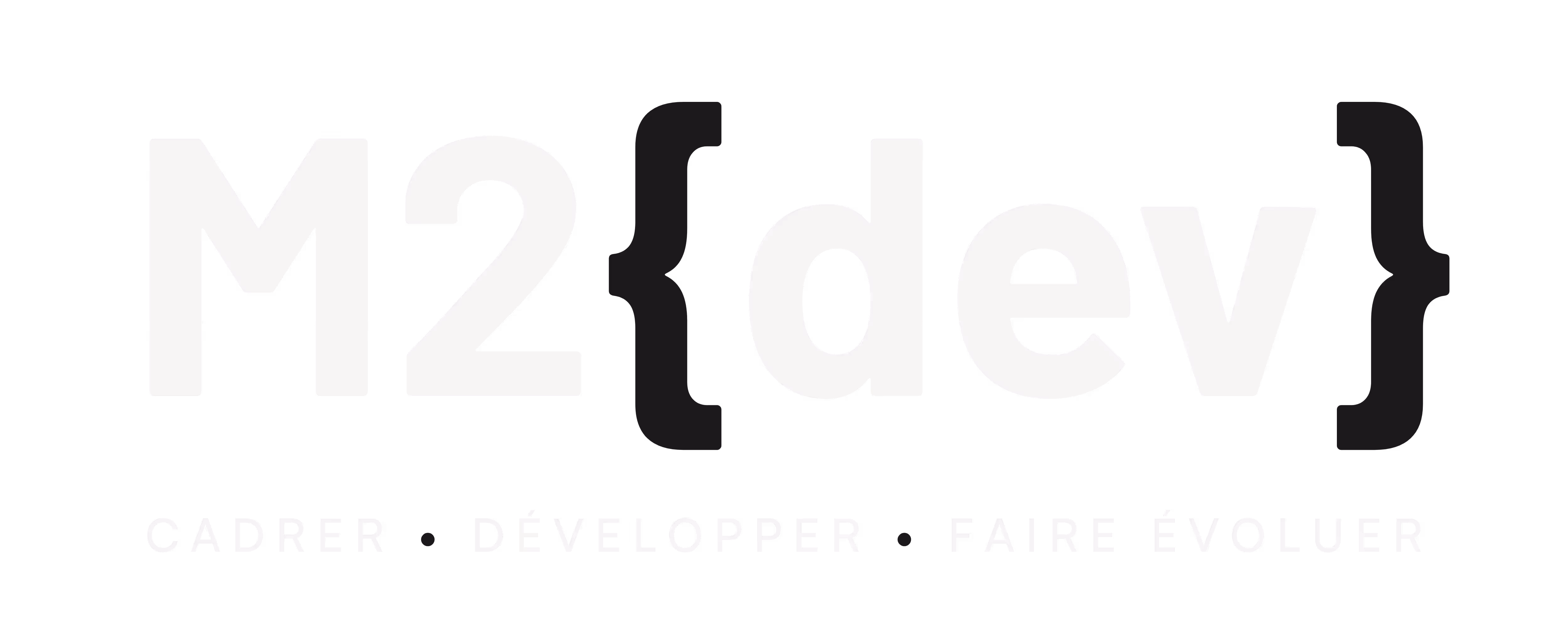 Logo m2dev avec slogan de l'entreprise Cadrer, développer, faire évoluer. Couleur blanche, sans fond