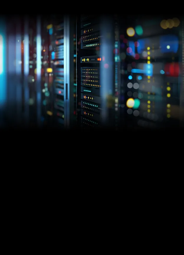 Fileiras de racks de servidores e corredores climatizados em data center Tier III da EVEO Cloud 05
