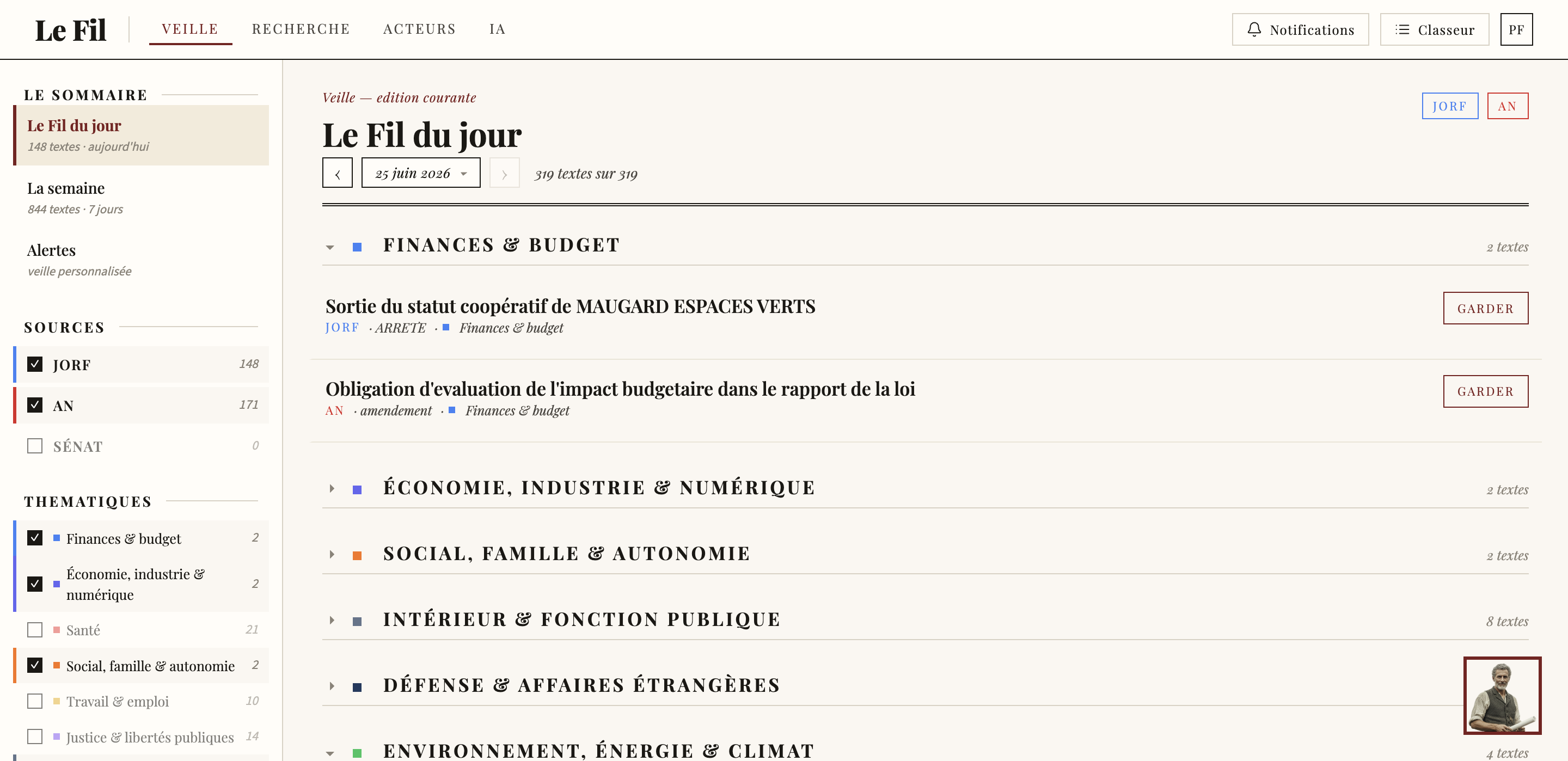 Capture de l'application Le Fil — Le Fil du jour, articles groupés par thématique avec sommaire latéral à trois accès