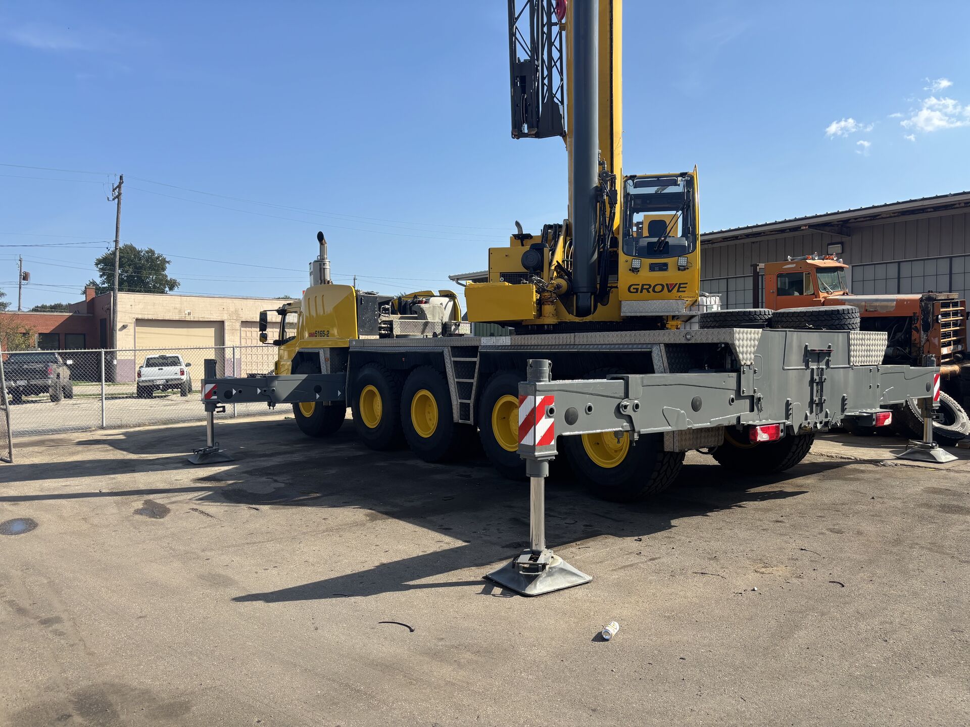 Crane setup at a Patriot Lifting jobsite