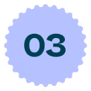 Bouton bleu clair en forme d'étoile avec le numéro 03 au centre.