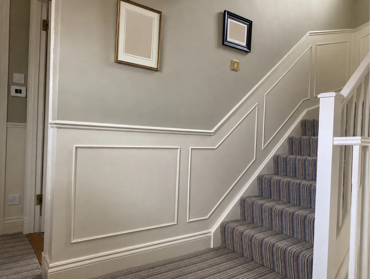 A Townhouse Snug, Carefully Resolved
