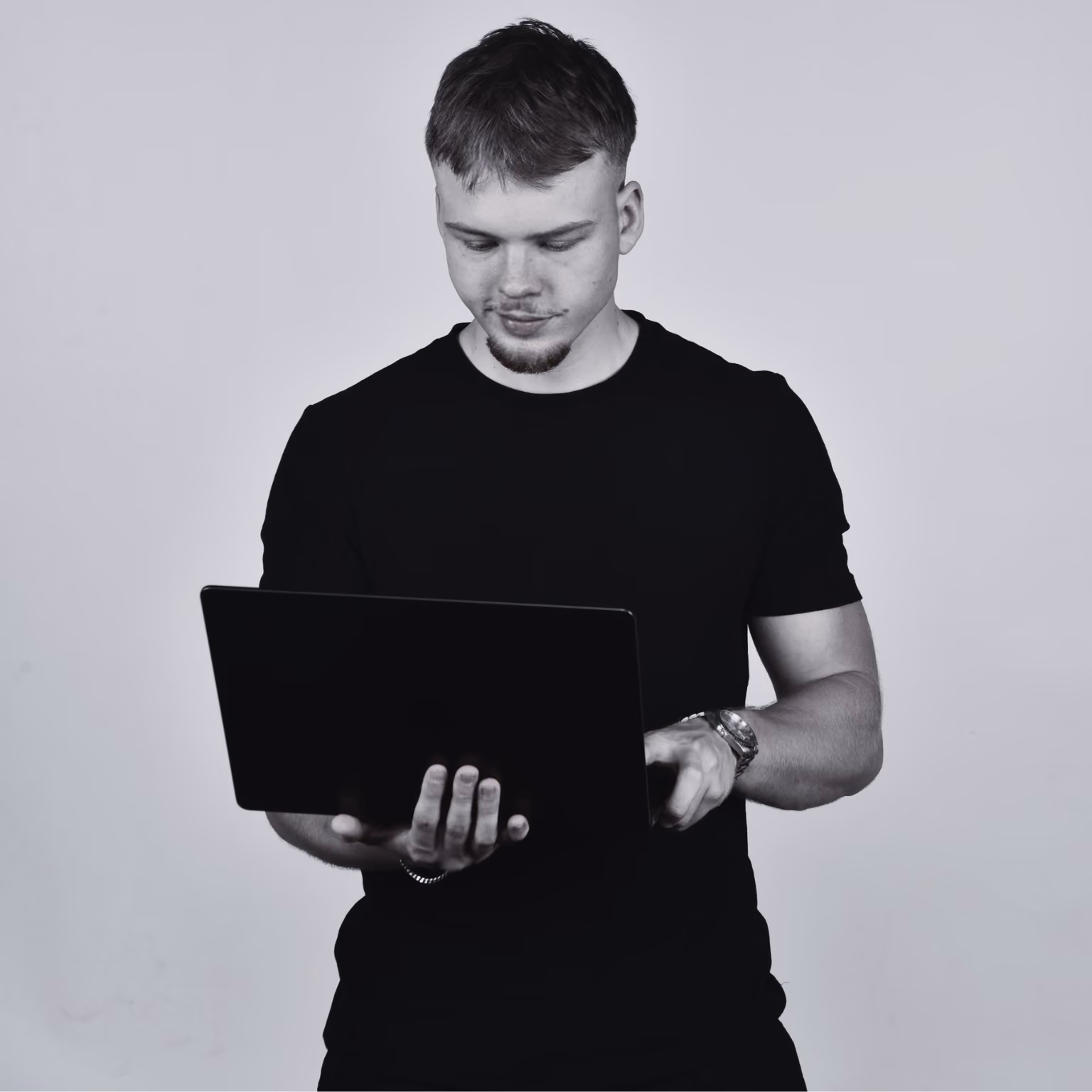 image of a digital marketing campaign design [interface]