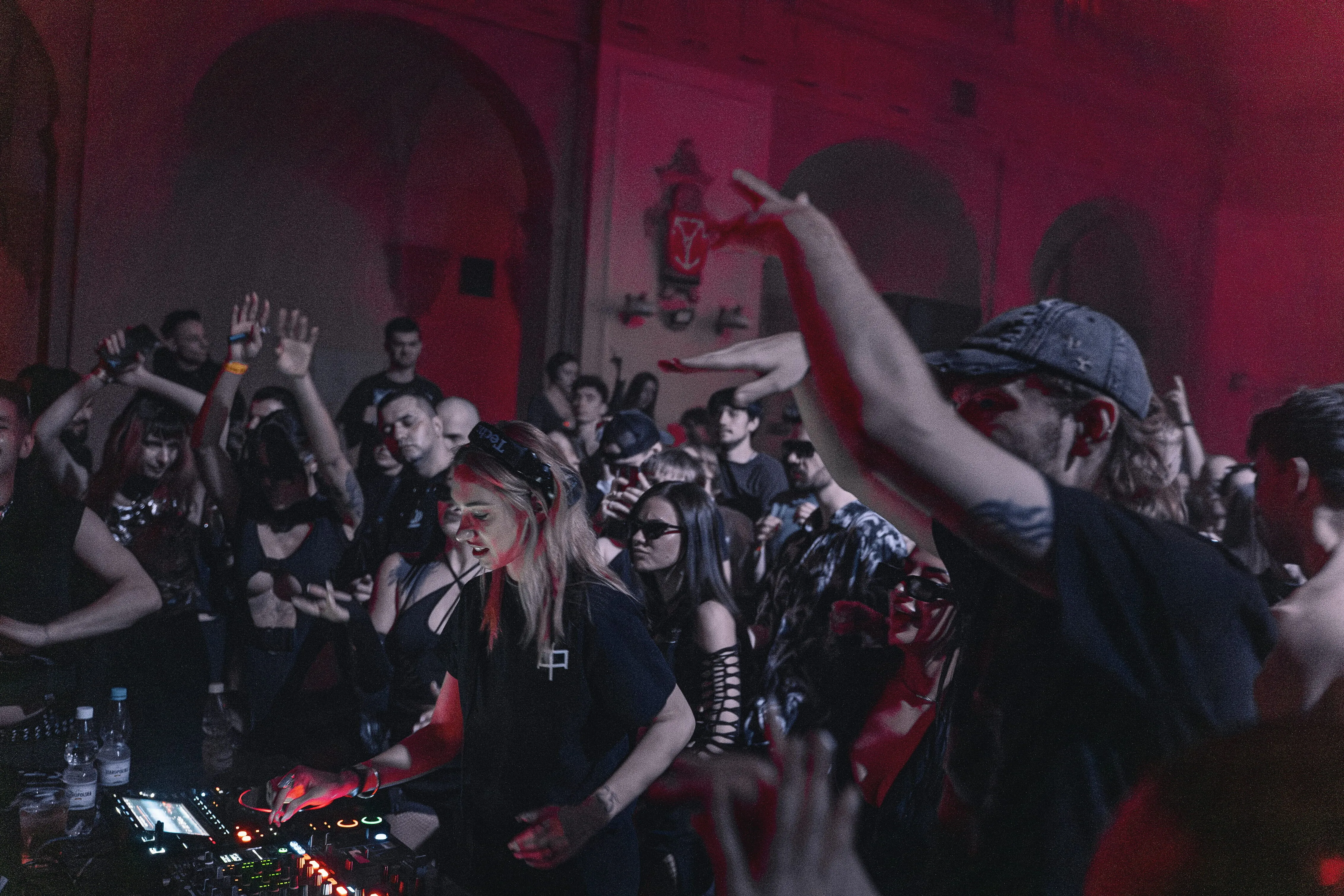 SOURNOIS ZYWCIĘŻCZYNIĄ KONKURSU BURN ENERGY x MIXMAG WARSAW