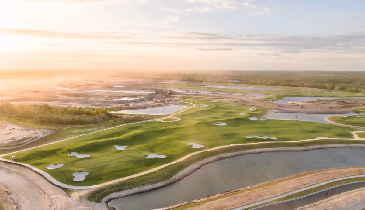 Calusa Golf Course - GL Homes & Facundo Bacardi 