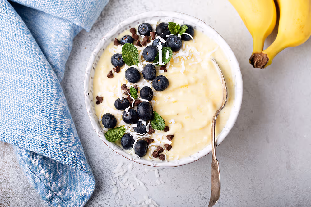 Soft foods and smoothies for the first days after implant surgery