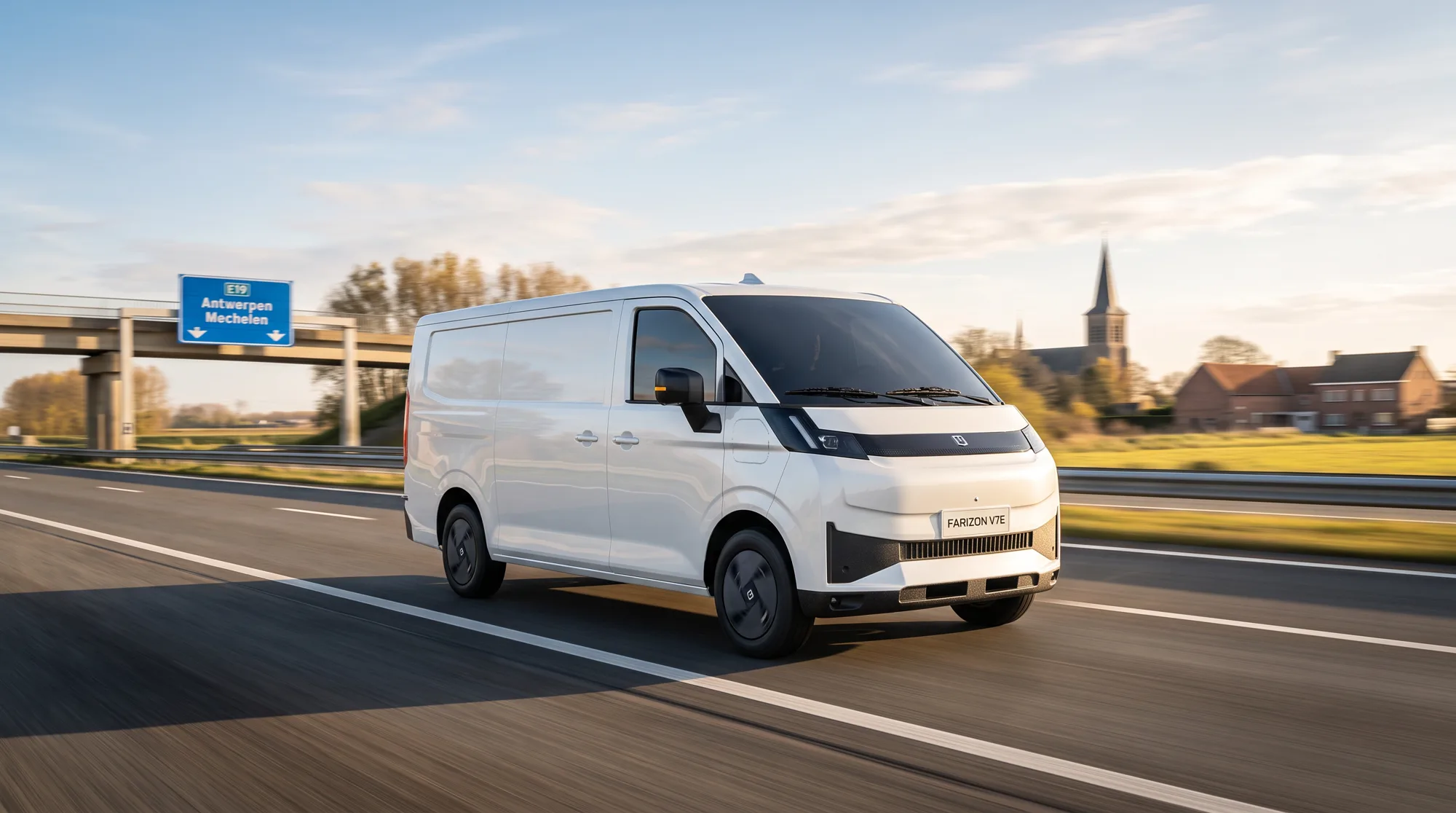 Farizon V7E elektrische bestelwagen op de autosnelweg richting Antwerpen en Mechelen