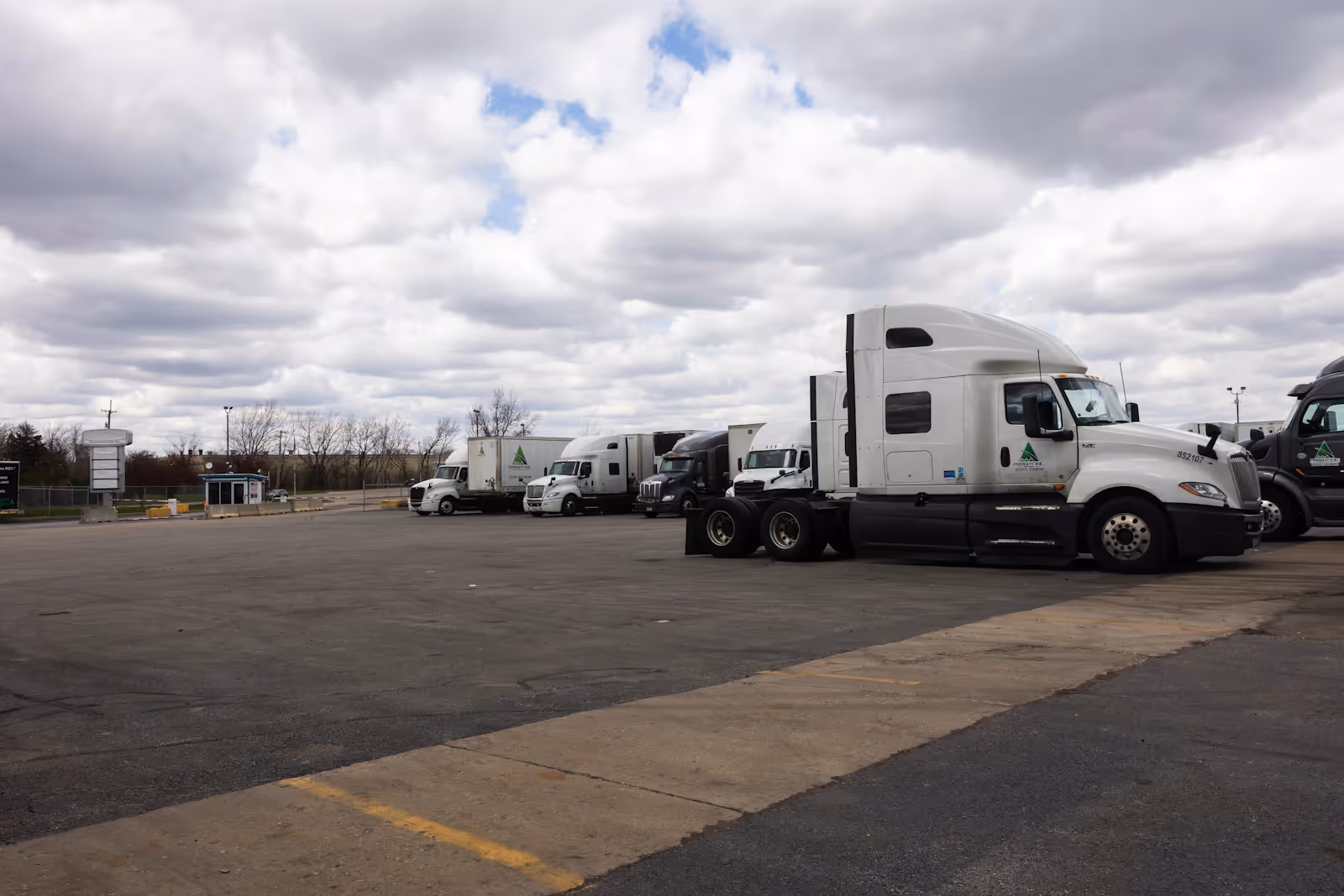 diesel truck repair shop