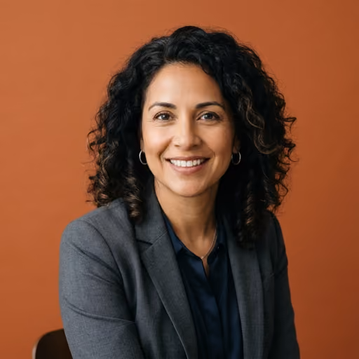 A headshot of Rebecca Torres.
