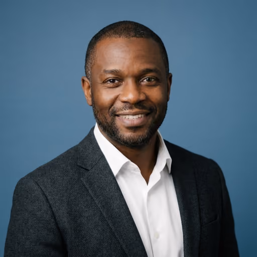 A headshot of Robert Okafor.