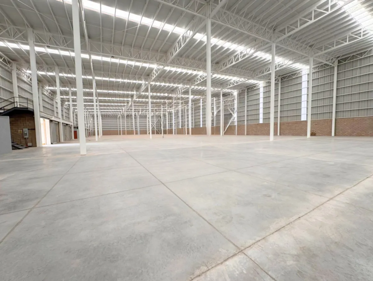 Bodega en Renta Tlaquepaque, Guadalajara en Parque | Ocupación Inmediata — eb:70a8da1112ef
