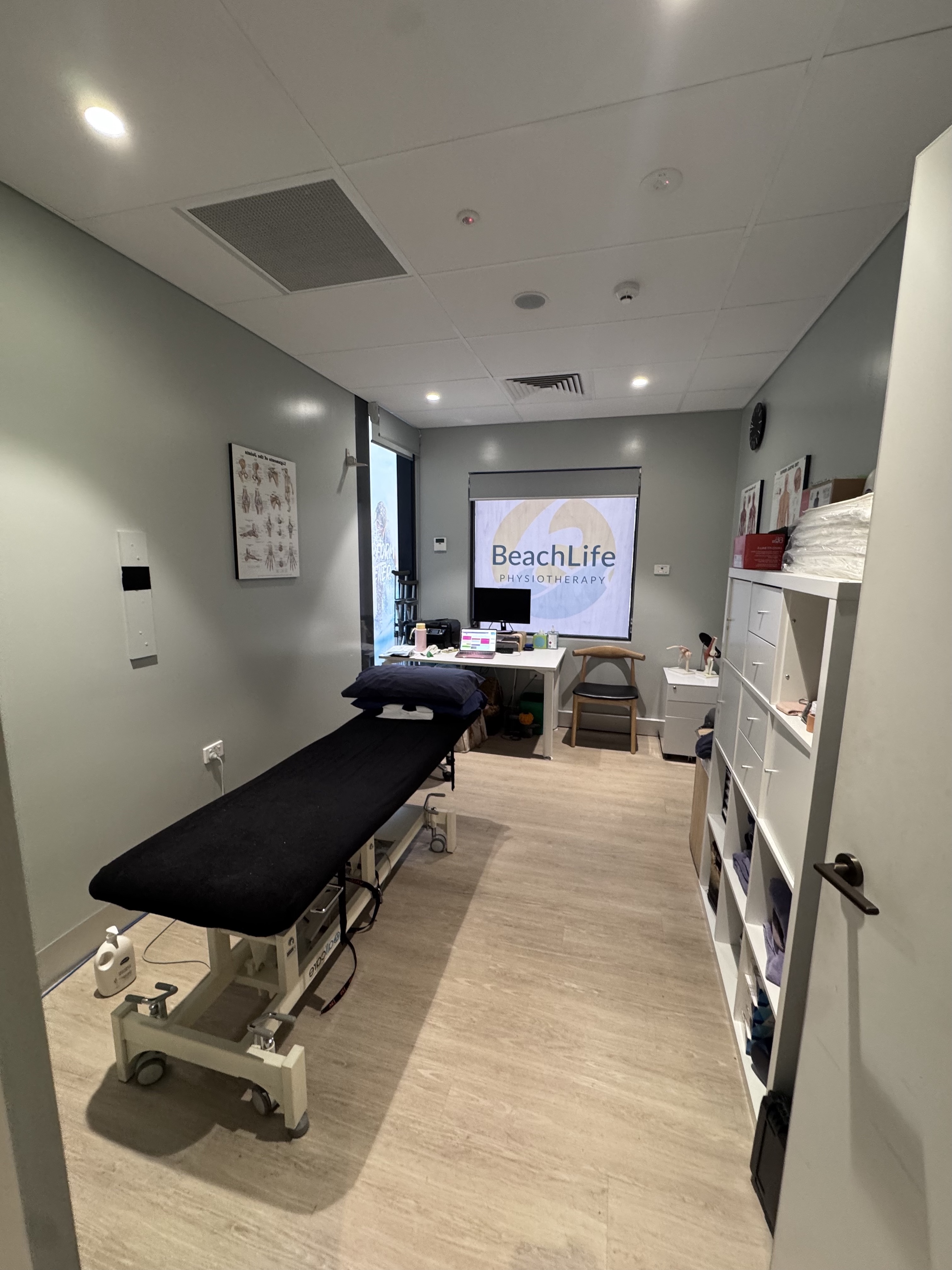 Physiotherapy treatment room at the Frenchs Forest clinic