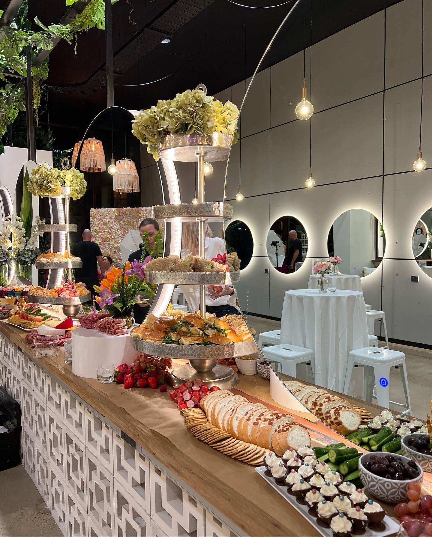 Food service at an event