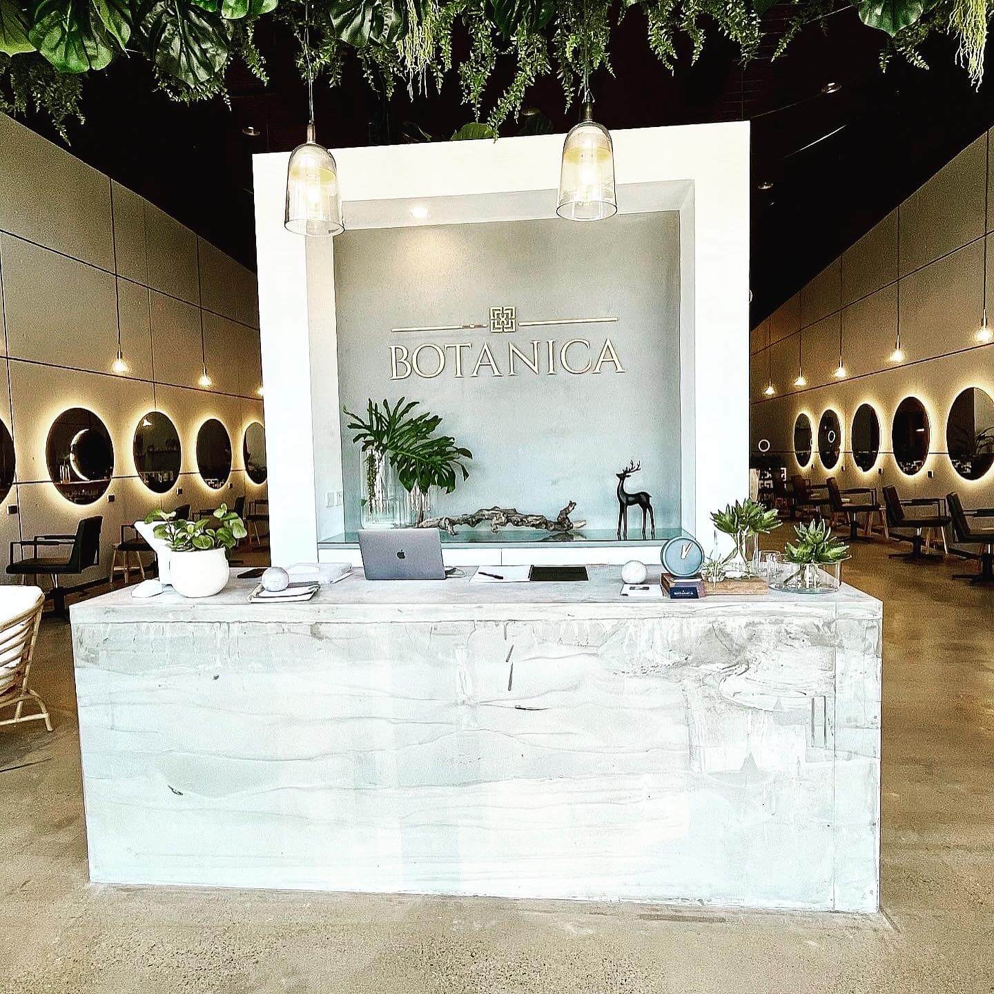Botanica front desk