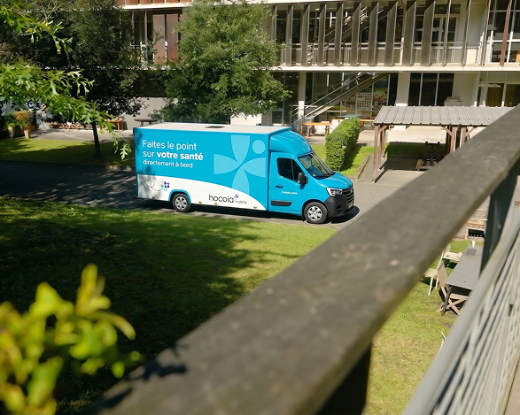 MédicoBus Hocoia sur le site d'une entreprise