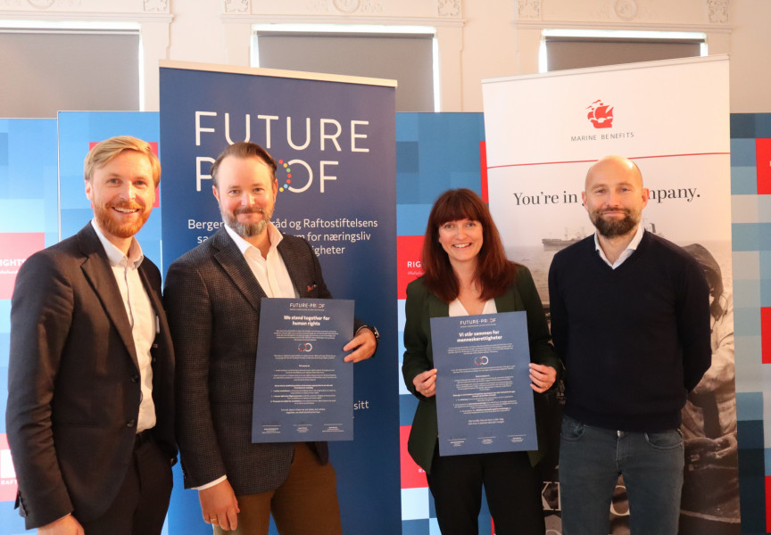 Marine Benefits signerer FUTURE-PROOF plakaten