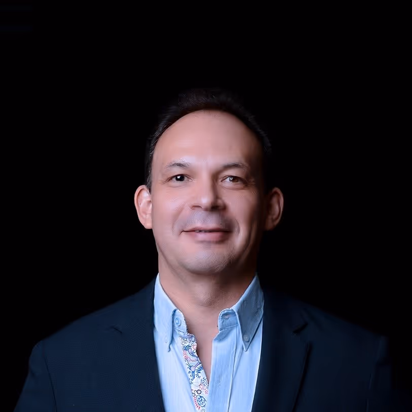 Alex Santiago