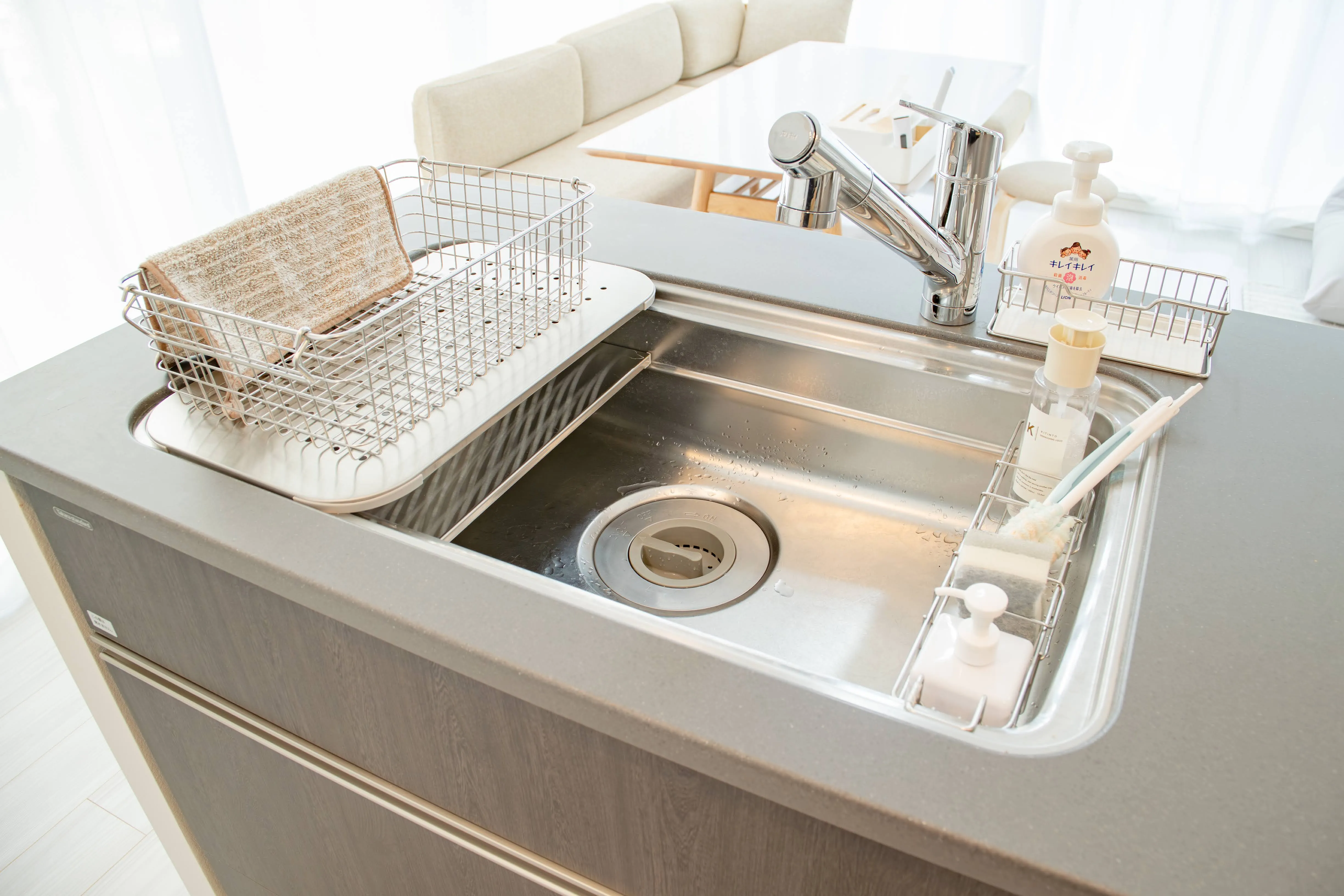Sink of Room 911 at ONE Sapporo Station Tower.
