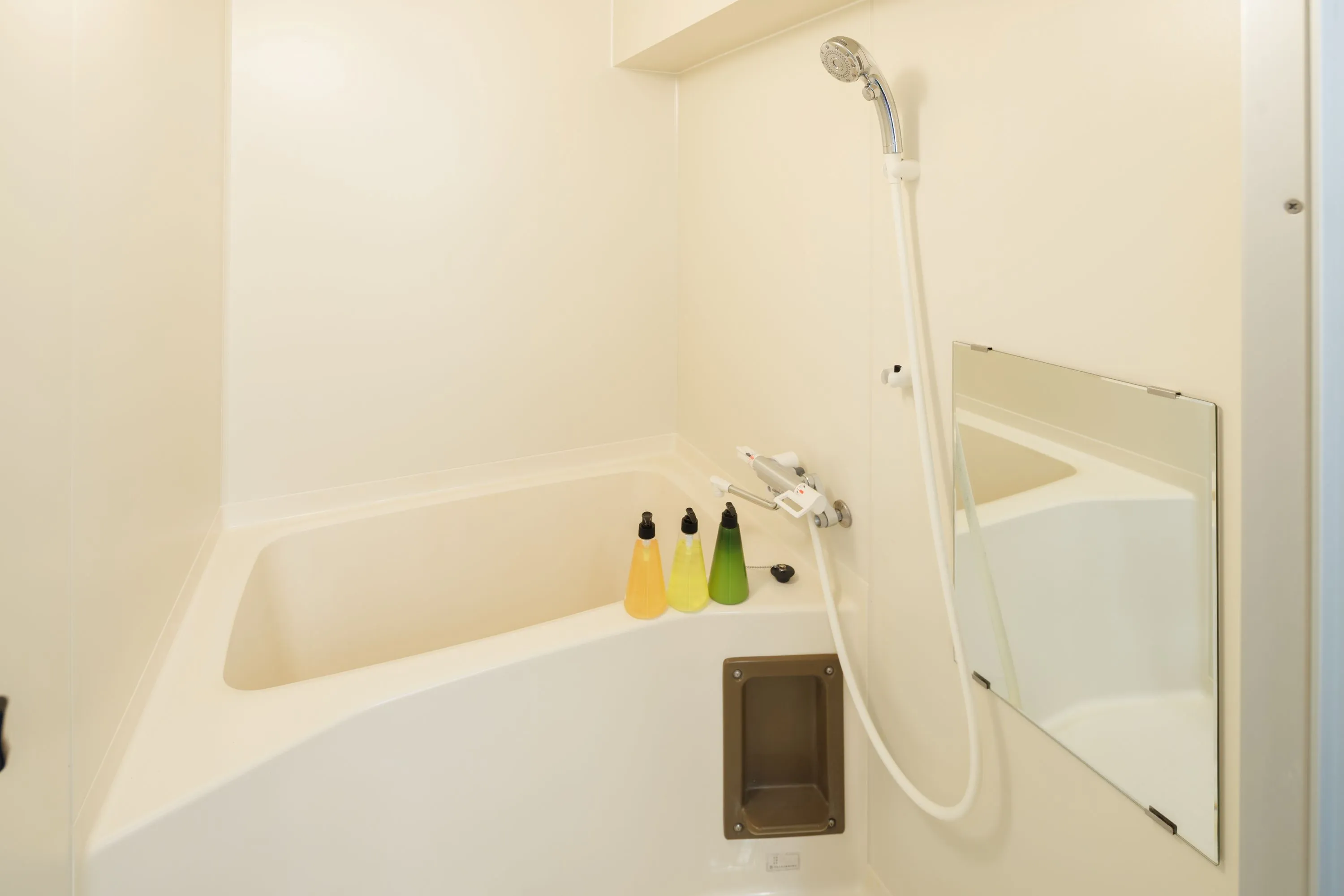 Bathroom of Room 406 at Residence 14.