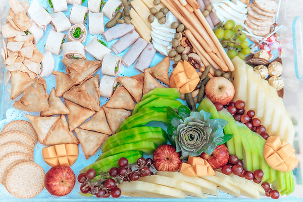 Hangers Grenada picnic food and decor
