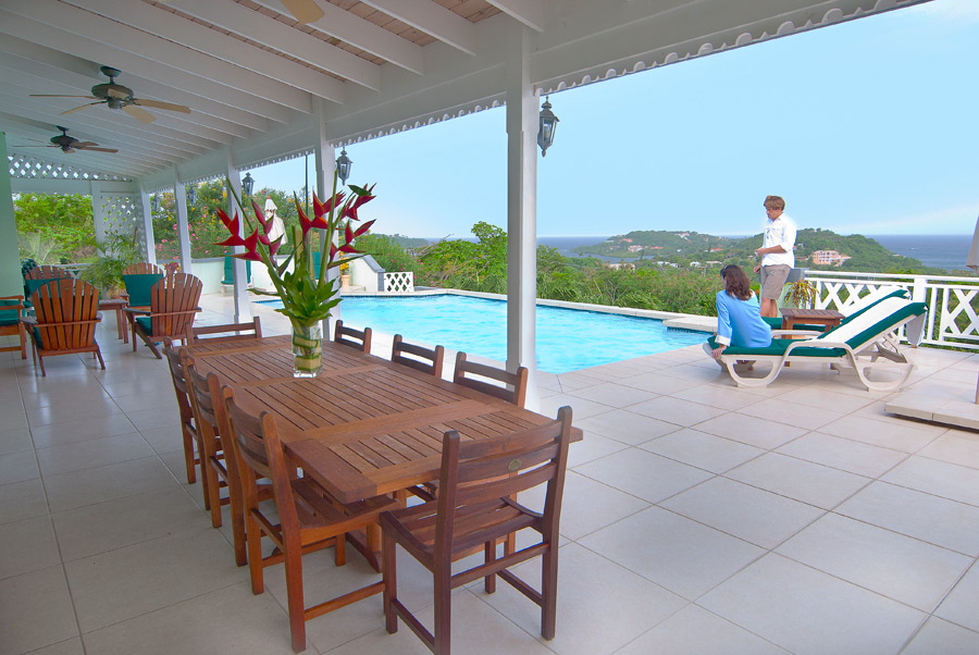 Villa Caribella patio