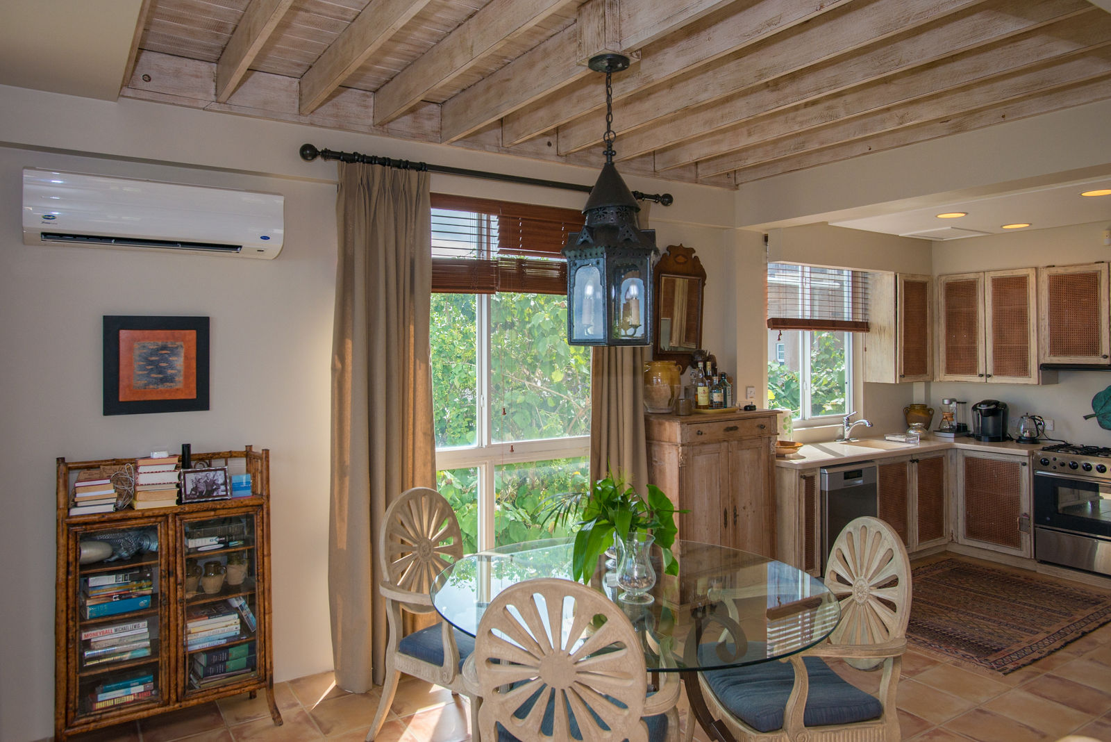 Marks Reef living area