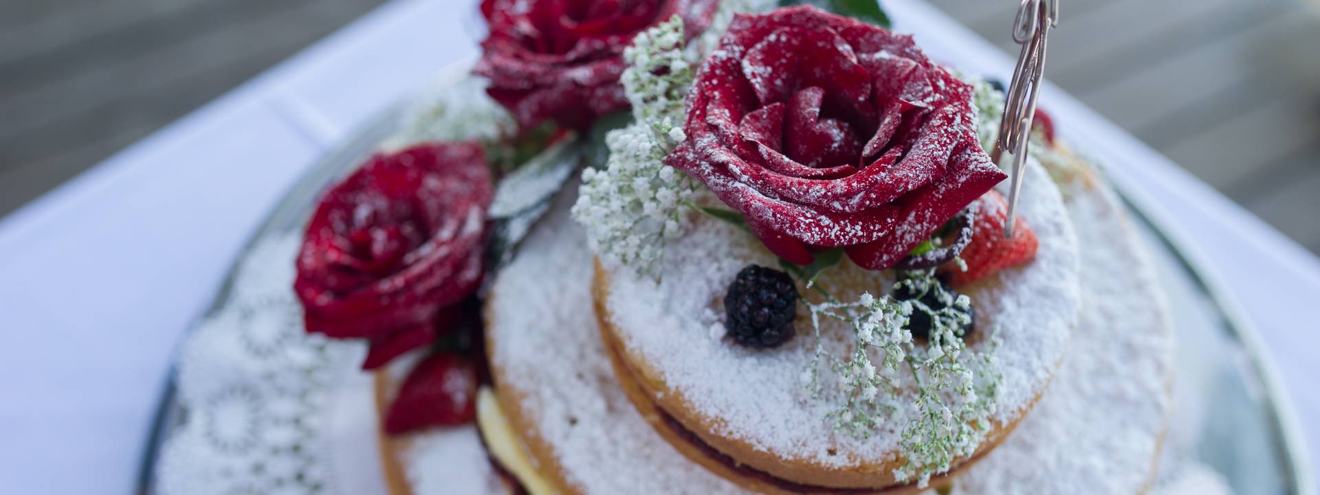 Beautiful Weddings Grenada wedding cake