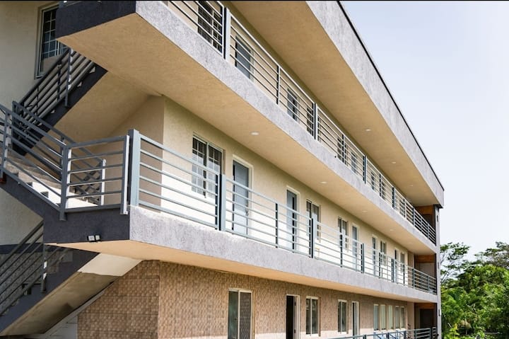Sapodilla Court I – property photo 8