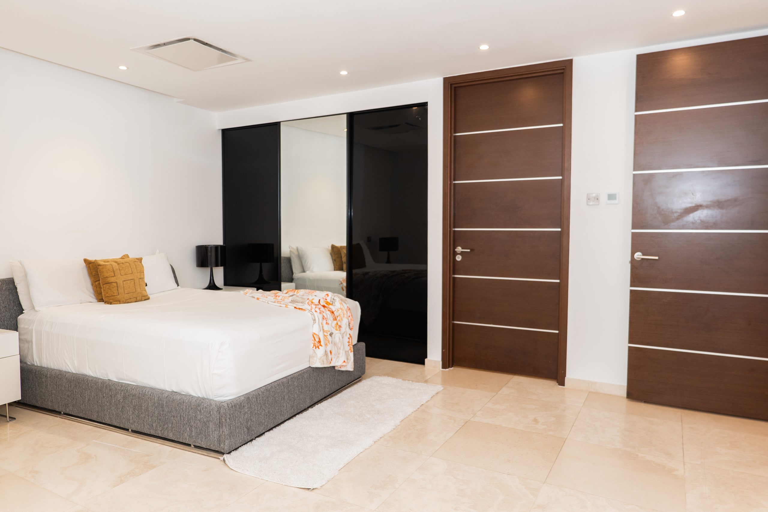 Prickly Bay Waterside – Waterside 01 official photograph 14