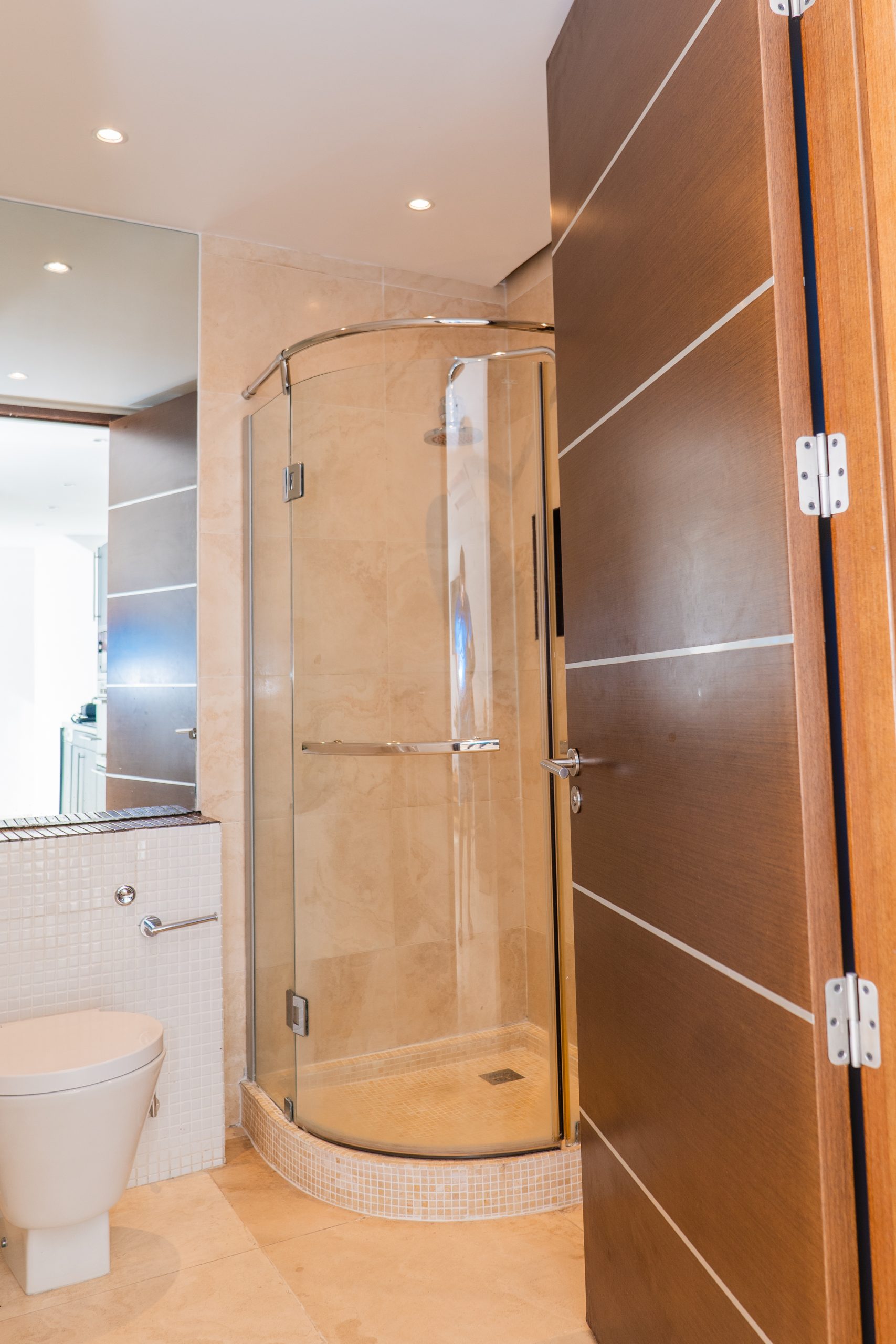 Waterside 03 bathroom