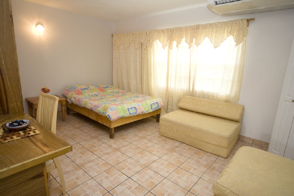 Breadnut Court Luxury one-bedroom – photo 3
