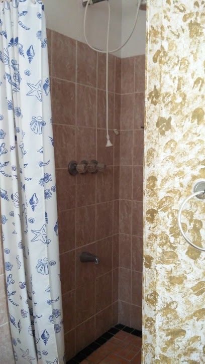 Breadnut Court Luxury one-bedroom – photo 6
