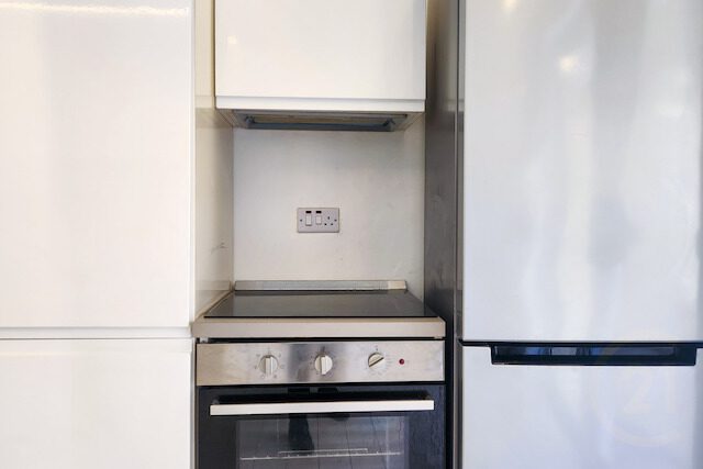 Mariposa Condominiums D2 – property photograph 8