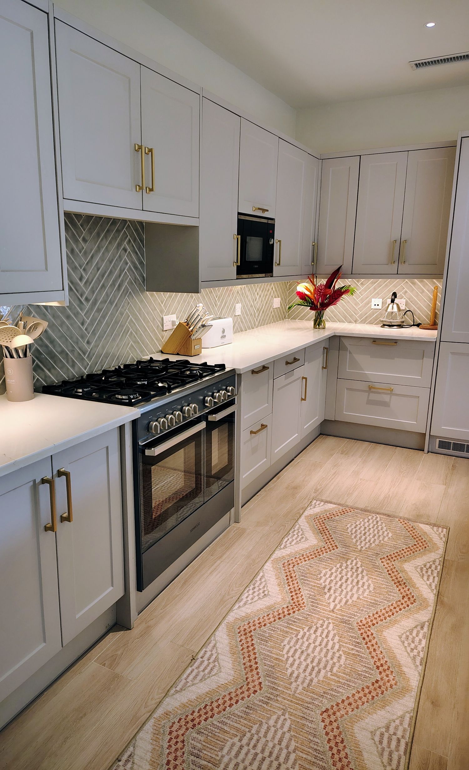 Maison La Sagesse - Kitchen interior
