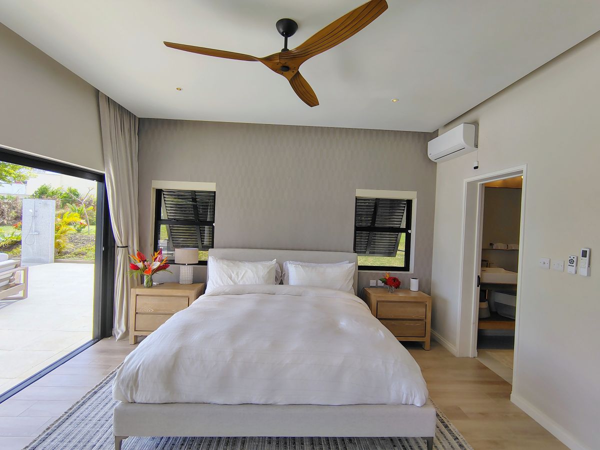 Maison La Sagesse - Master bedroom