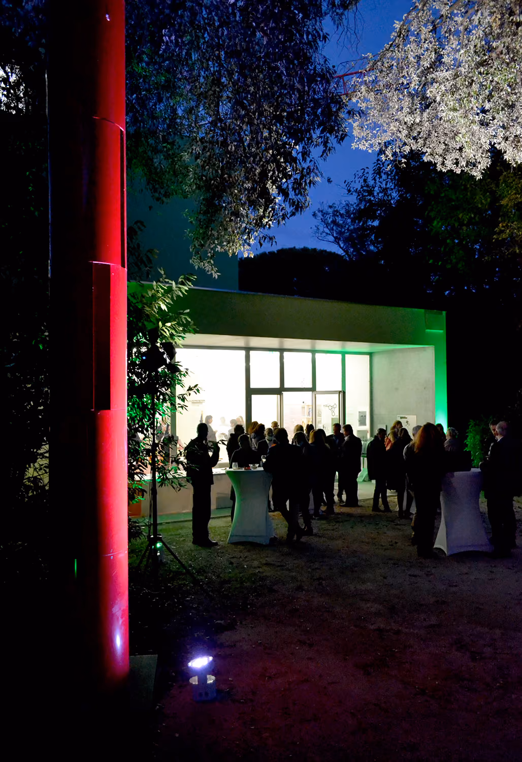 Soirée privée le soir devant la donation Albers-Honegger