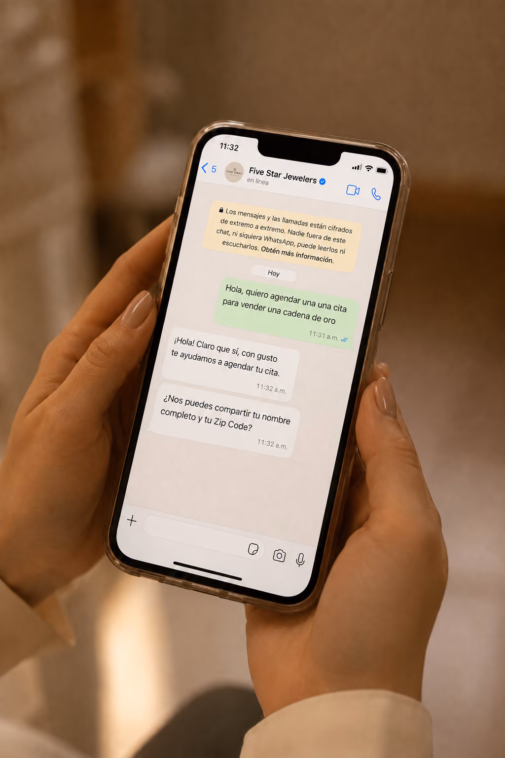 Conversación por WhatsApp para agendar una evaluación