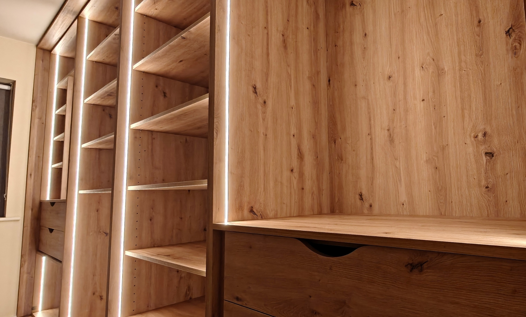 Bespoke fitted wardrobe - Drogheda