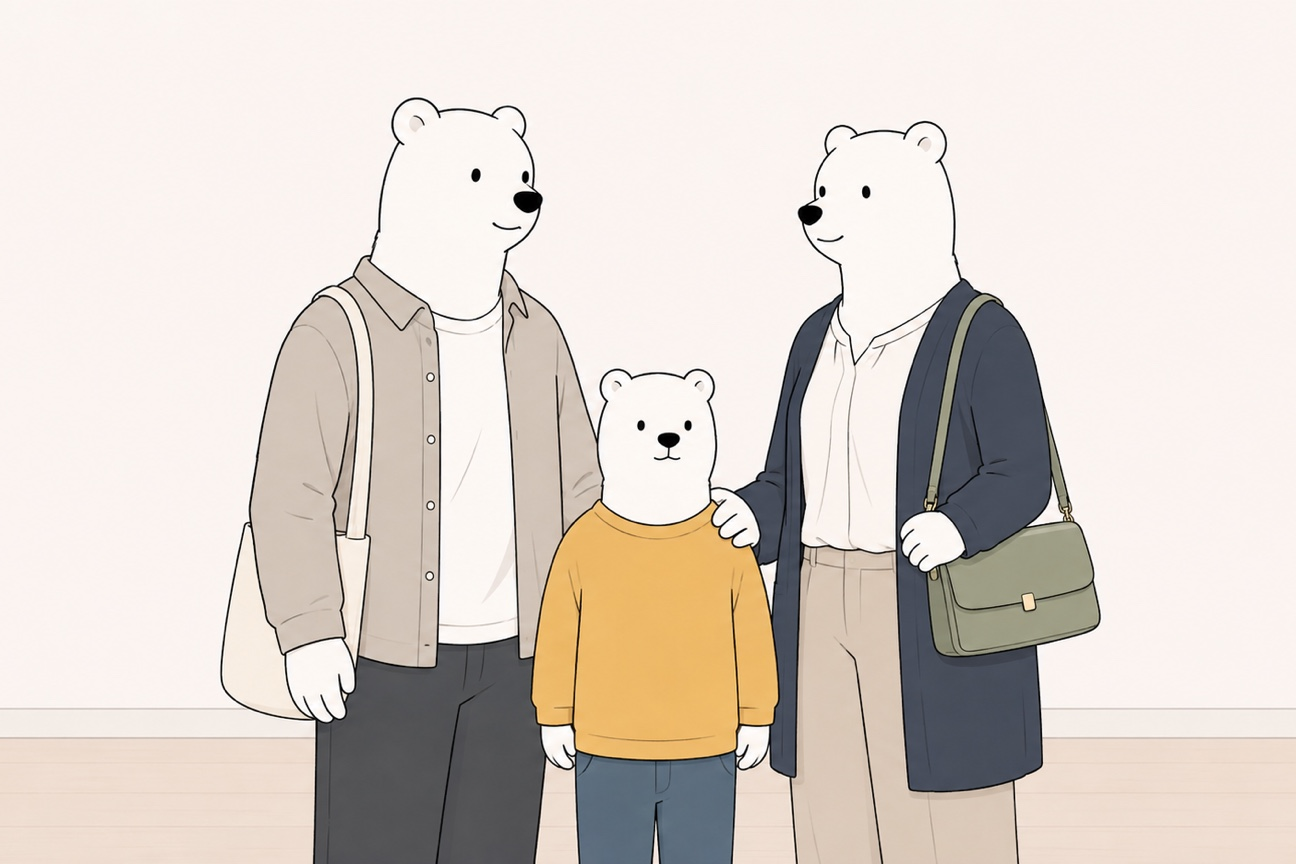 家族と暮らすマスコットキャラクターのイラスト