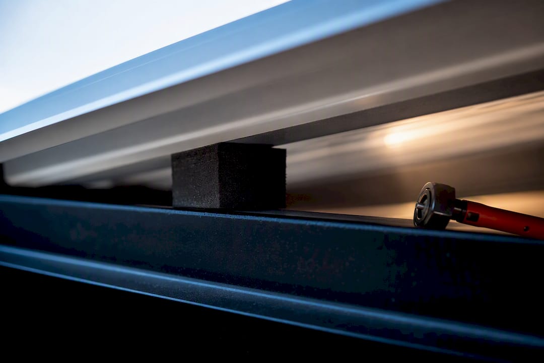 Three Numbers Contractors Use to Specify Thermal Spacer Blocks