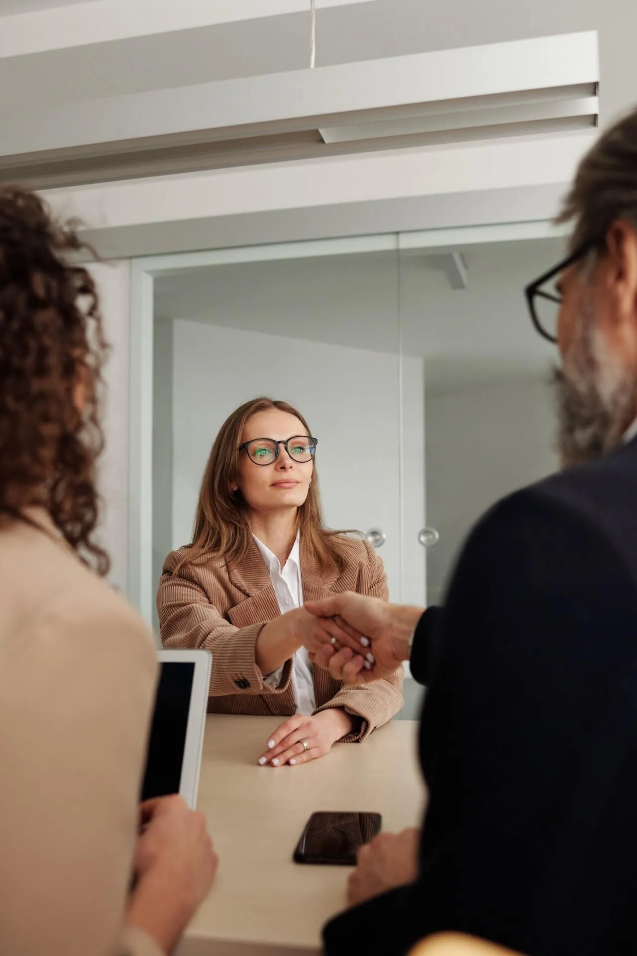 people-business-meeting
