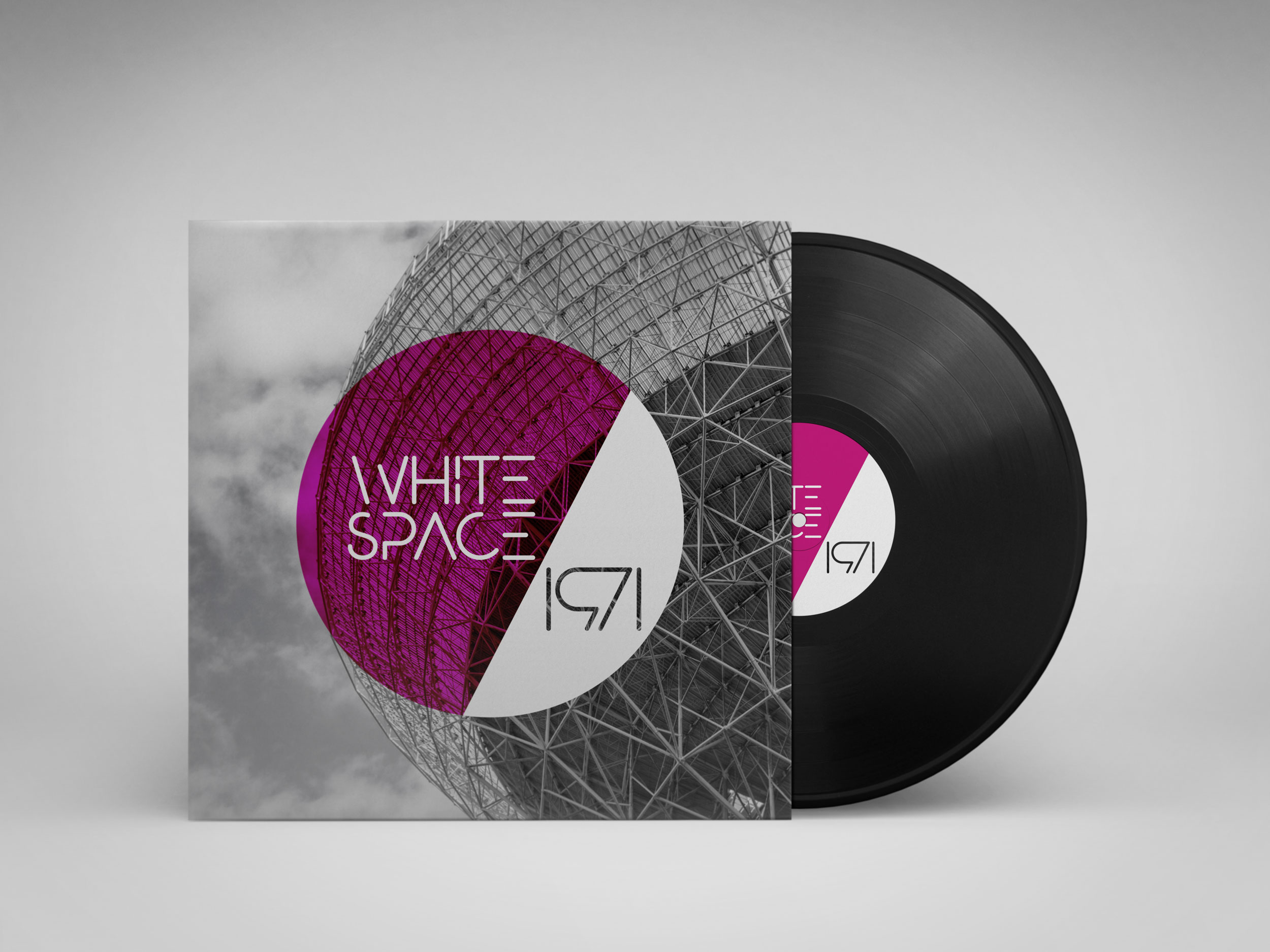 whitespace1971
