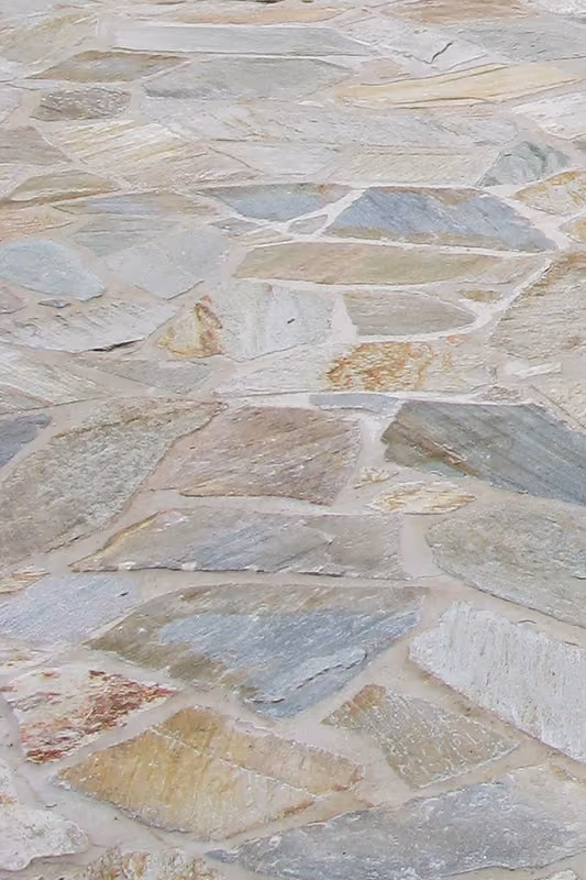 Flagstone Courtyard Paving