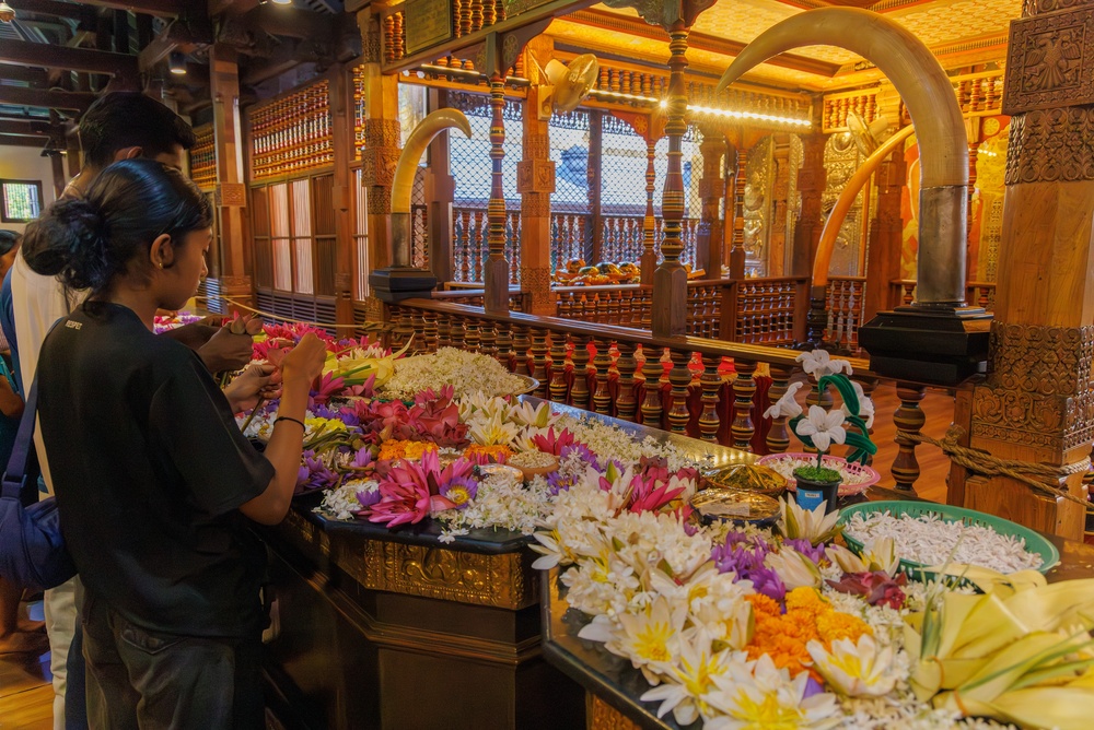 斯里蘭卡康提佛牙寺金頂建築