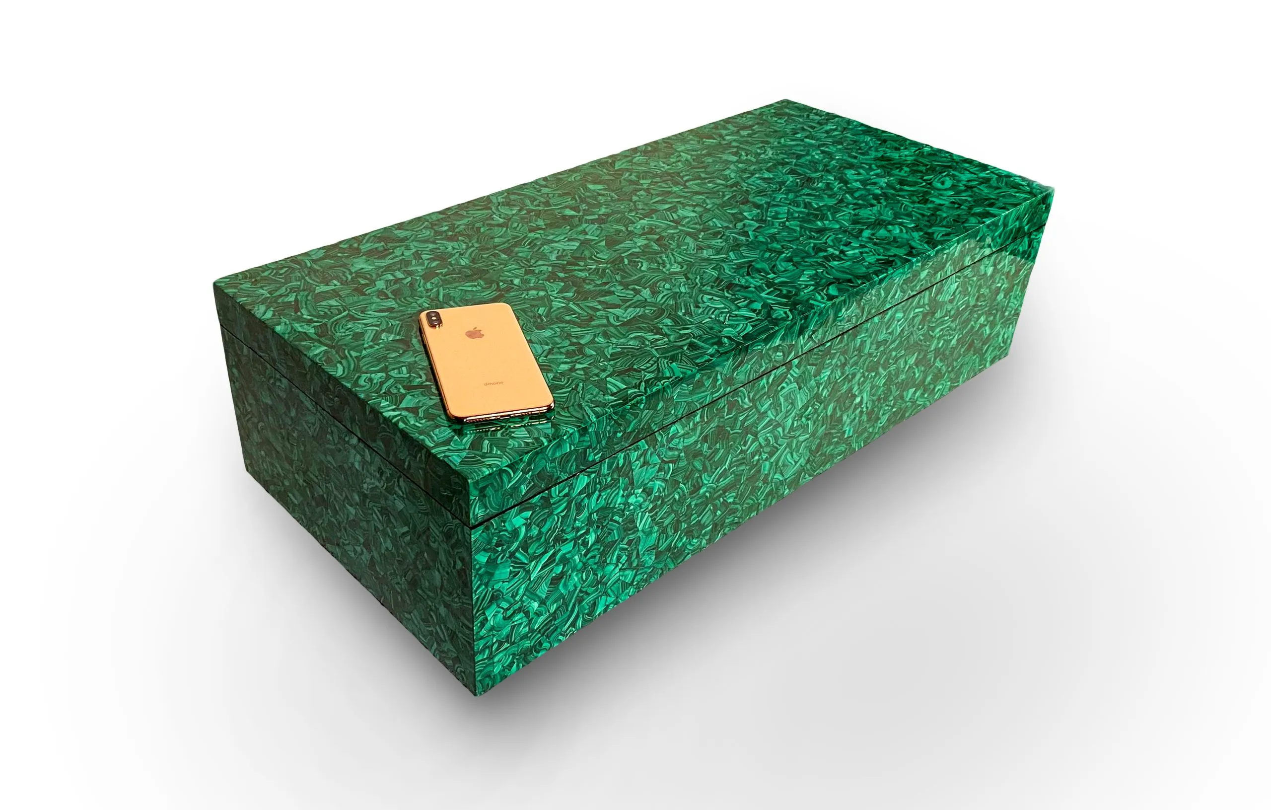 Rectangular box fully clad in green malachite inlay with a gold tag