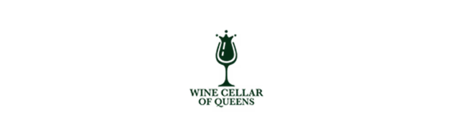 Logo of Pineapple Bar and Grill with a pineapple graphic above the text.