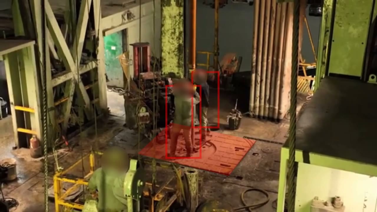 A drill floor red zone turning active while the machinery runs