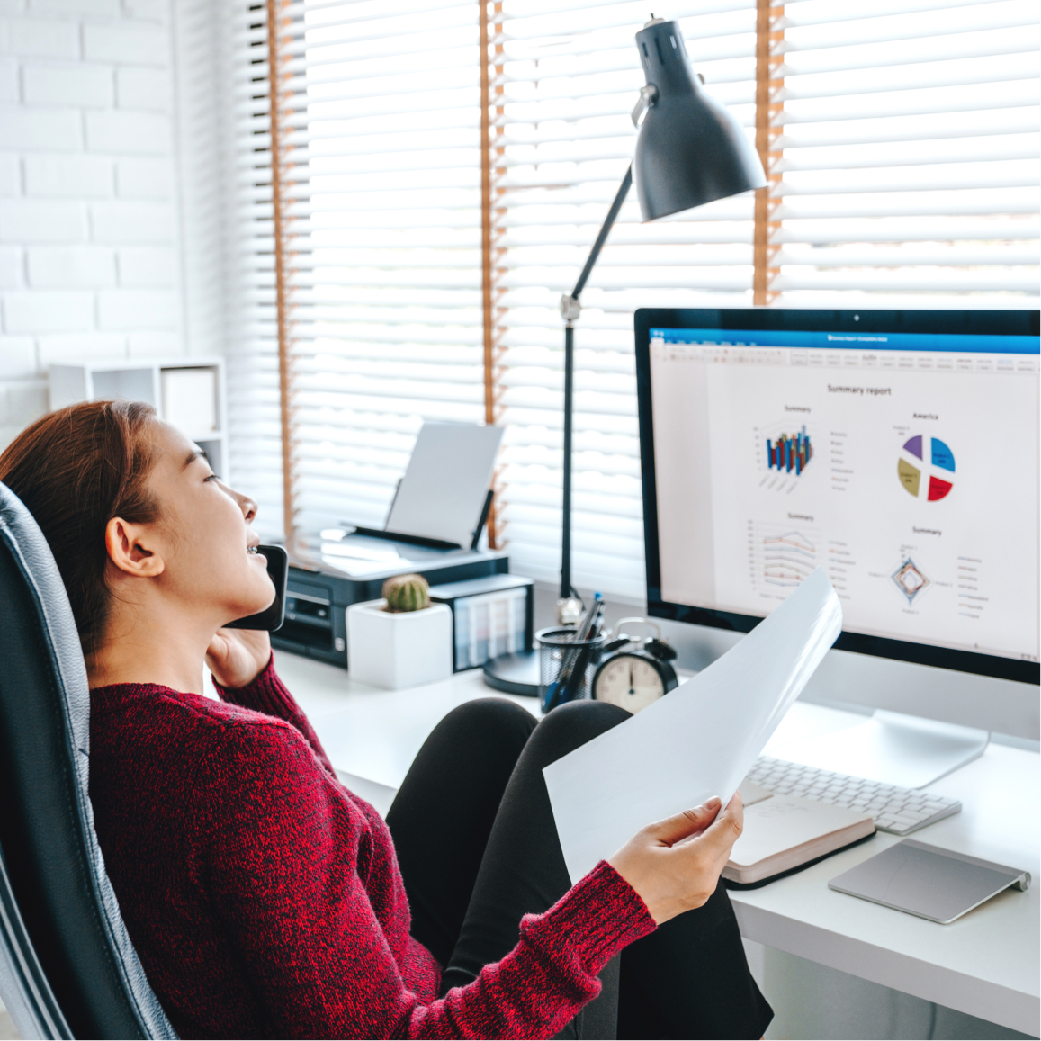 Professional reviewing presentation analytics to improve cybersecurity presentation engagement and audience cl